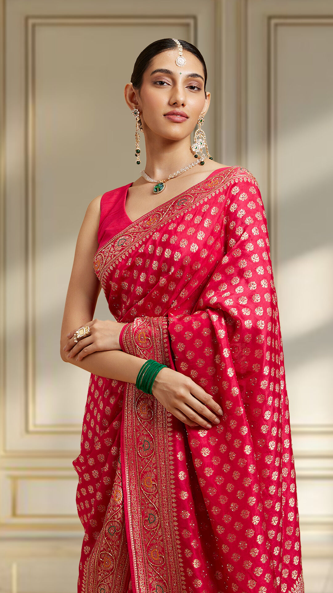 Magnificent mathapatti used by the bride