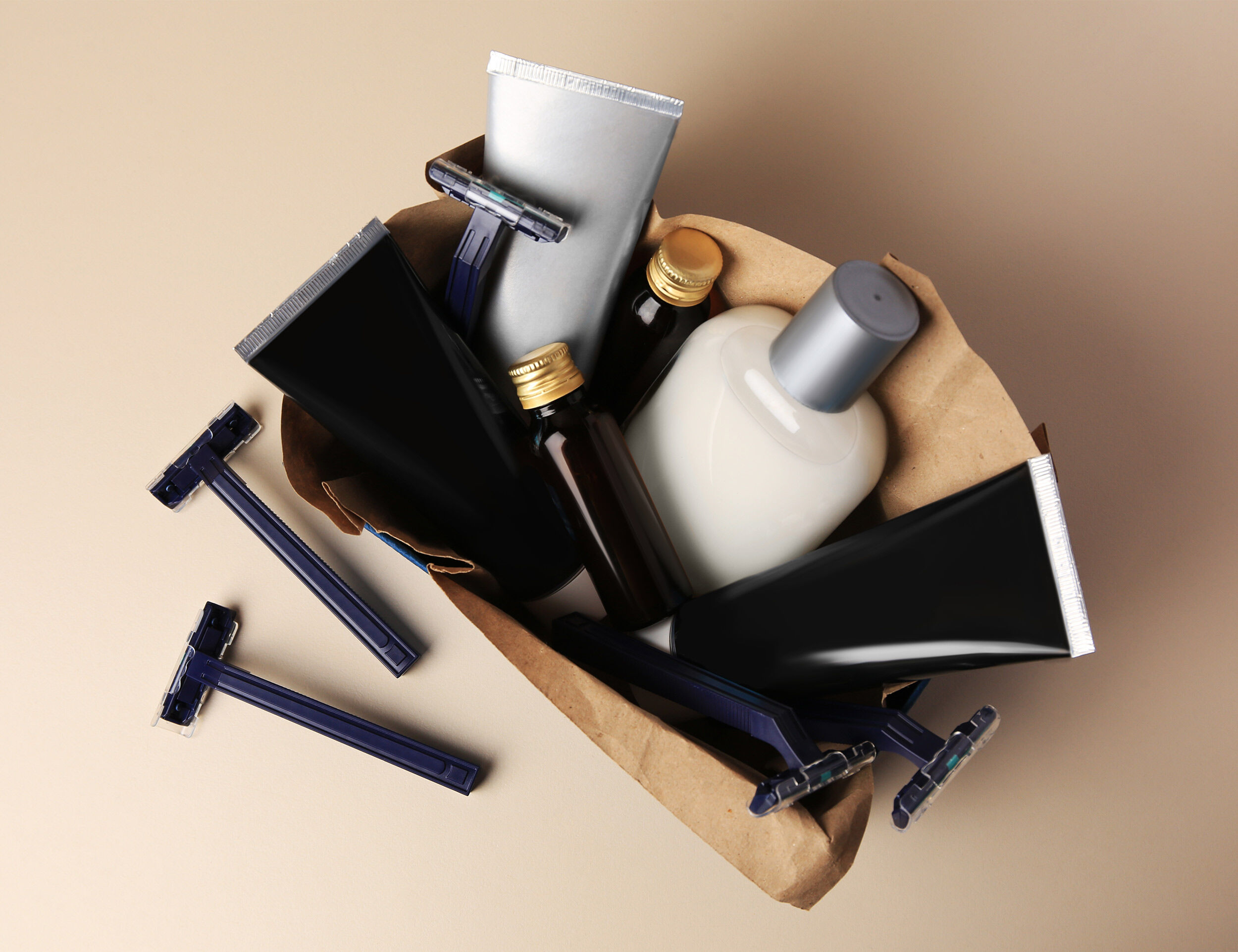 raisors, beard soap and face wash in a box for dulha to keep it in wedding kit