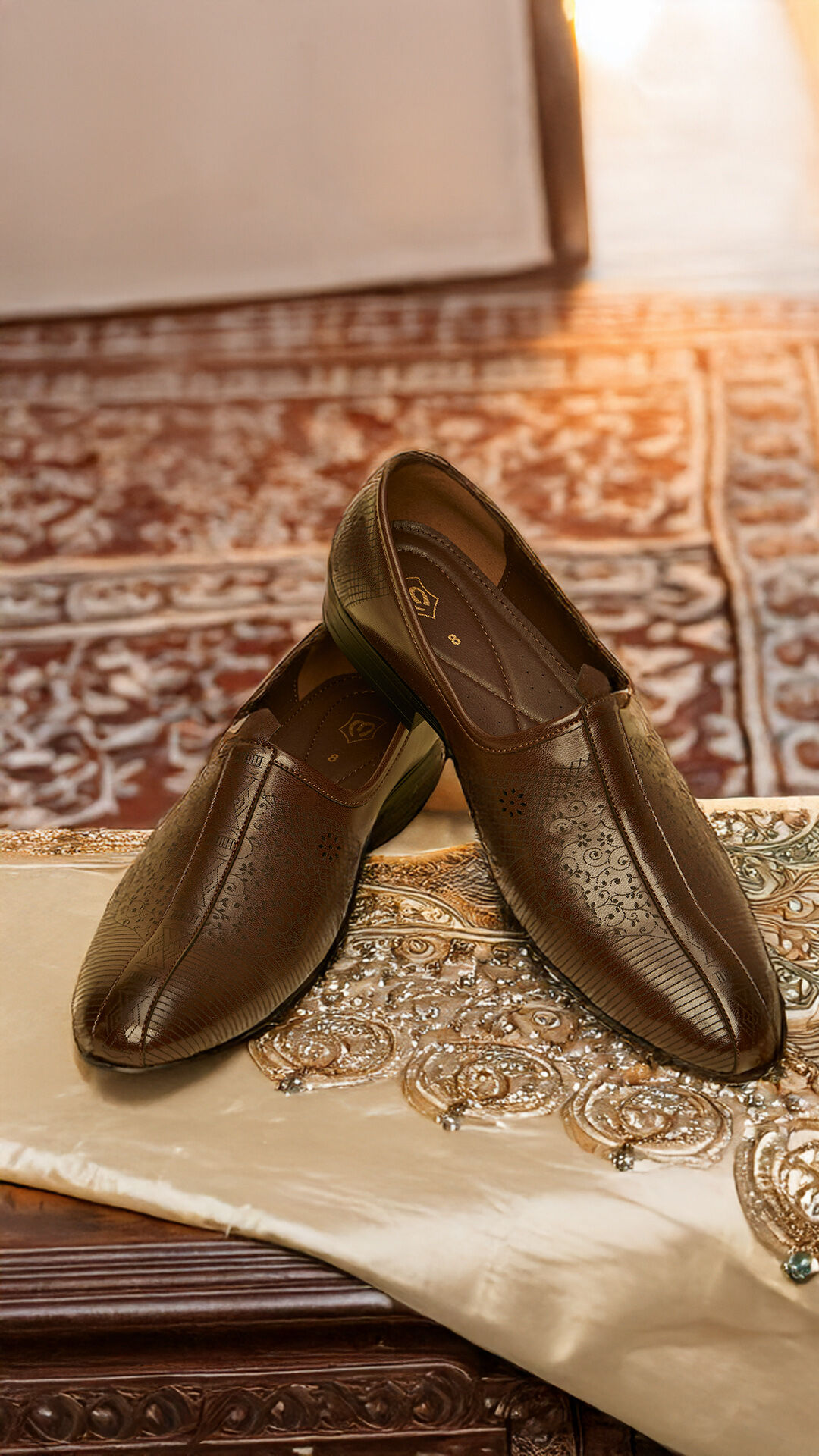 mens brown dress shoes wedding Men’s Brown and White Two-Tone Calfskin Leather Penny Loafers 45 main image 0
