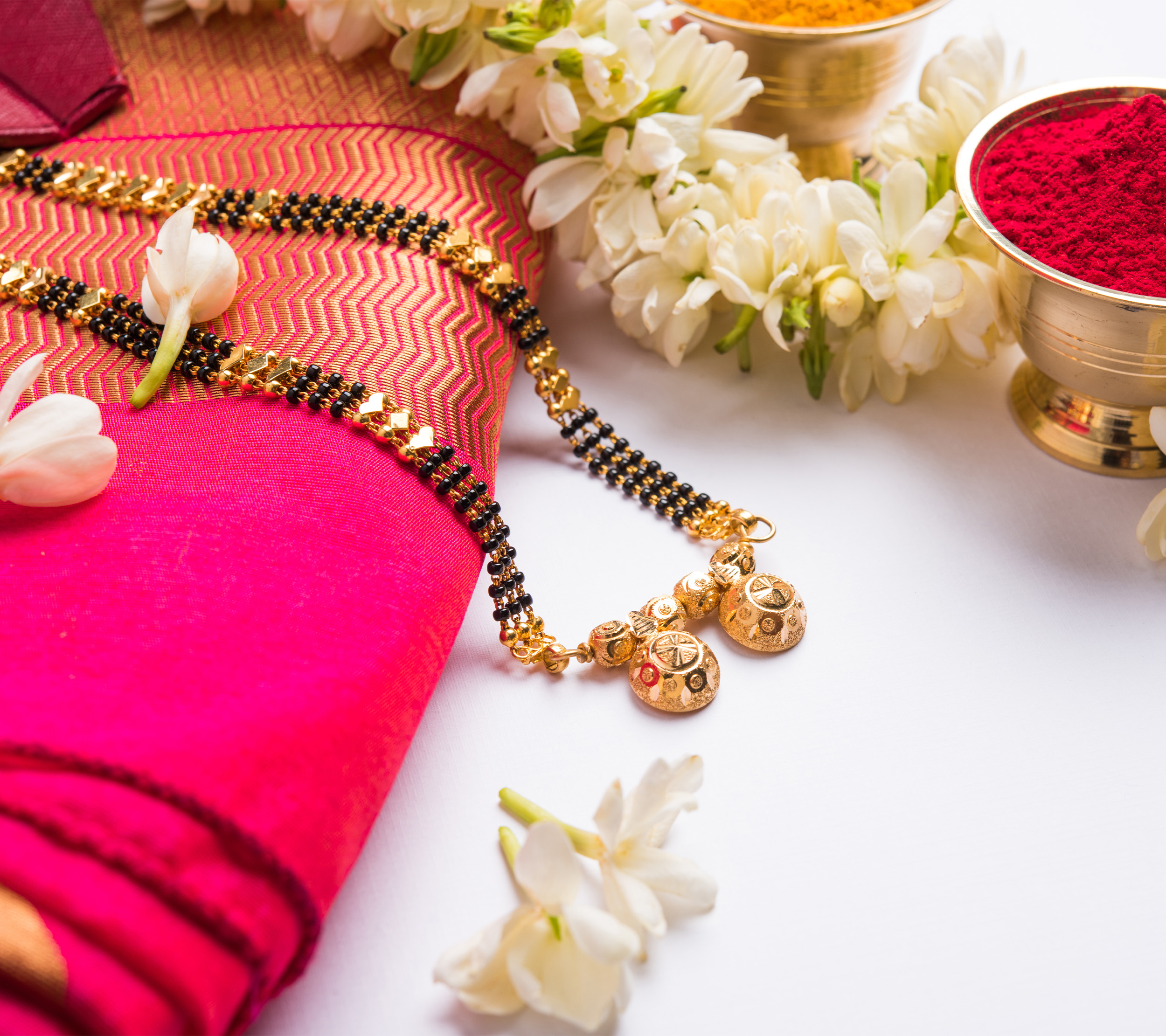 Customised Mangalsutras: Weaving Your Love Story Into a Special Design