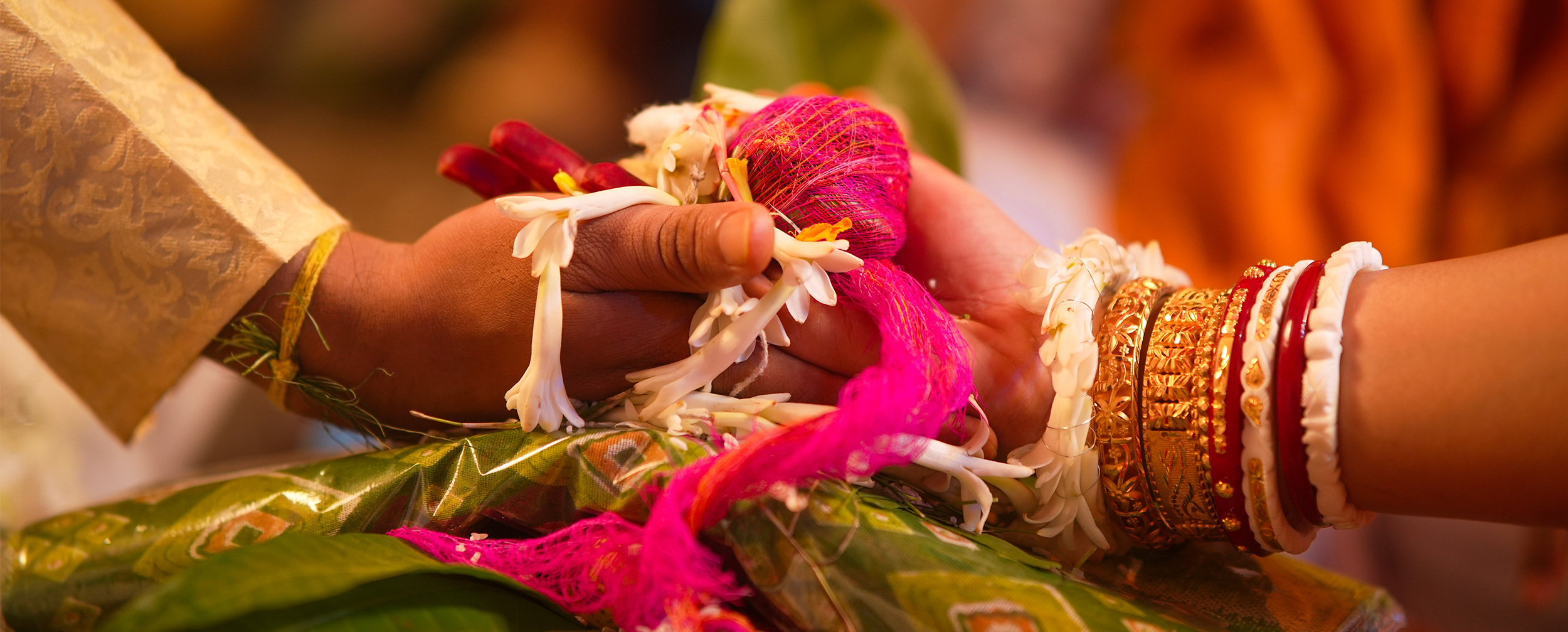 groom holding brides hand for bengali wedding rituals groom holding brides hand for bengali wedding rituals