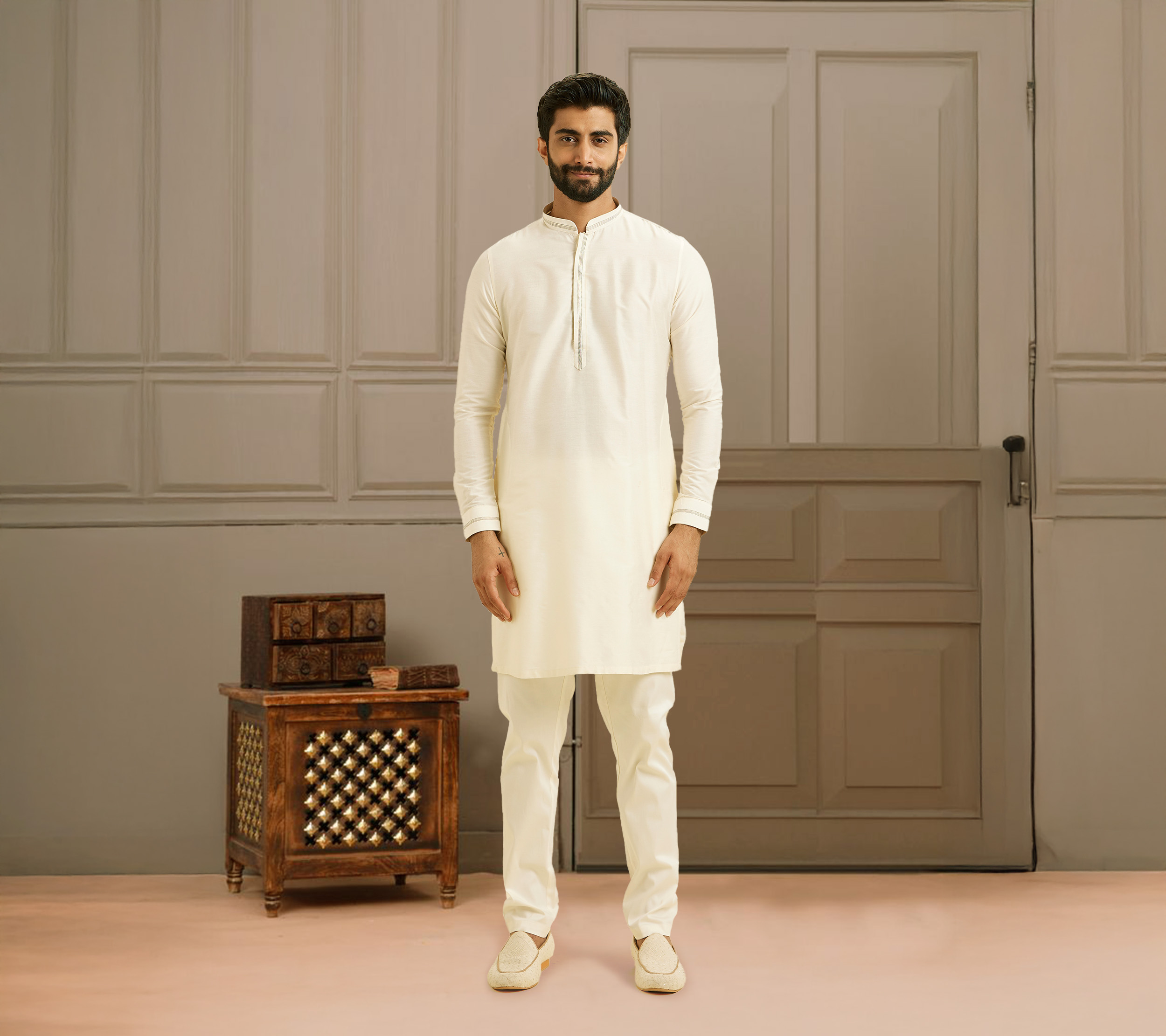Reasons Jutti With White Kurta Pajama are an Eternal Style Icon