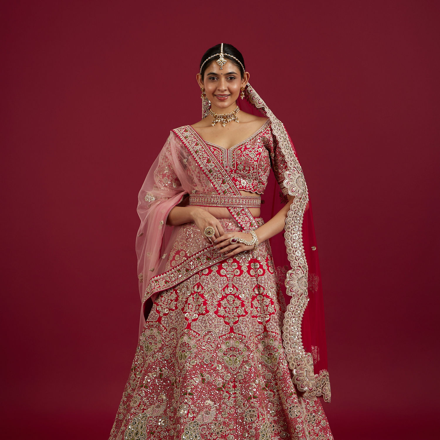 Manyavar Wedding Dress For Bride The Mohey Wedding Collection
