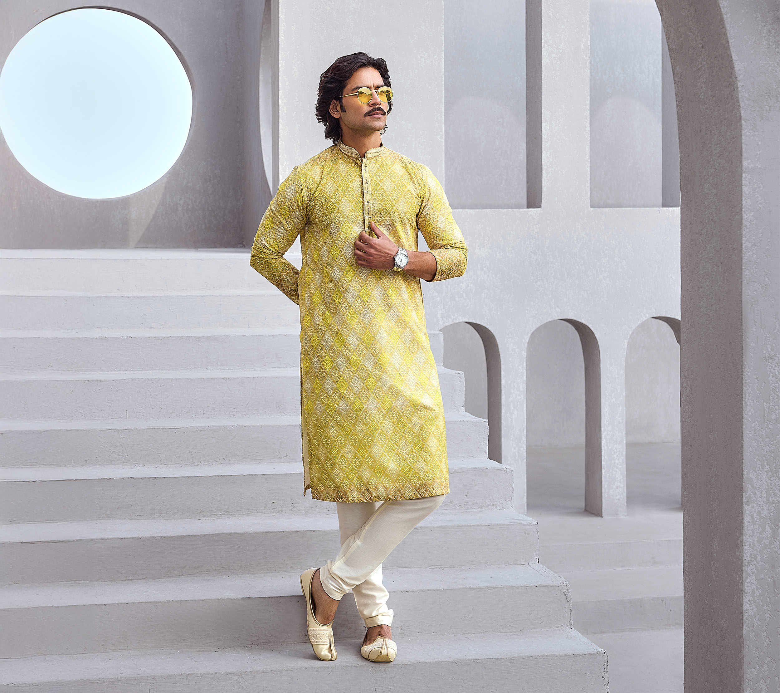 How to Accessorise a Simple Kurta Pajama for an Elegant Look