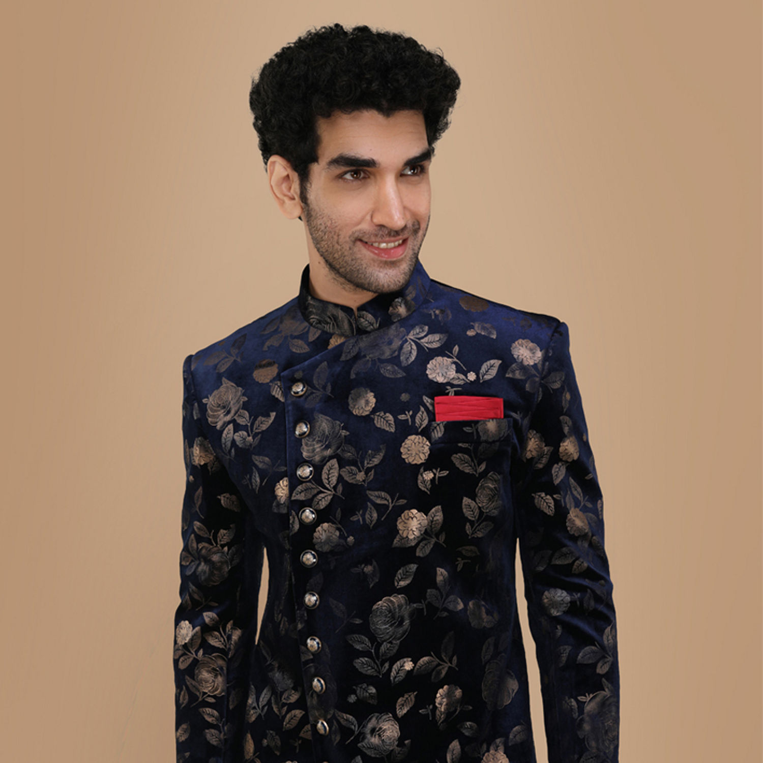 Designer Men Jodhpuri Suit in Hyderabad at best price by Manyavar Vedant  Fashions Pvt Ltd (Inorbit Mall) - Justdial
