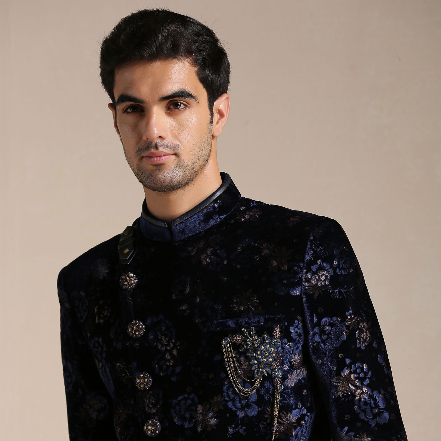neck design for punjabi suits full sleeves #Neck Design For #Punjabi #Suits  And #Kurtis | Desain blus, Mode, Kurti