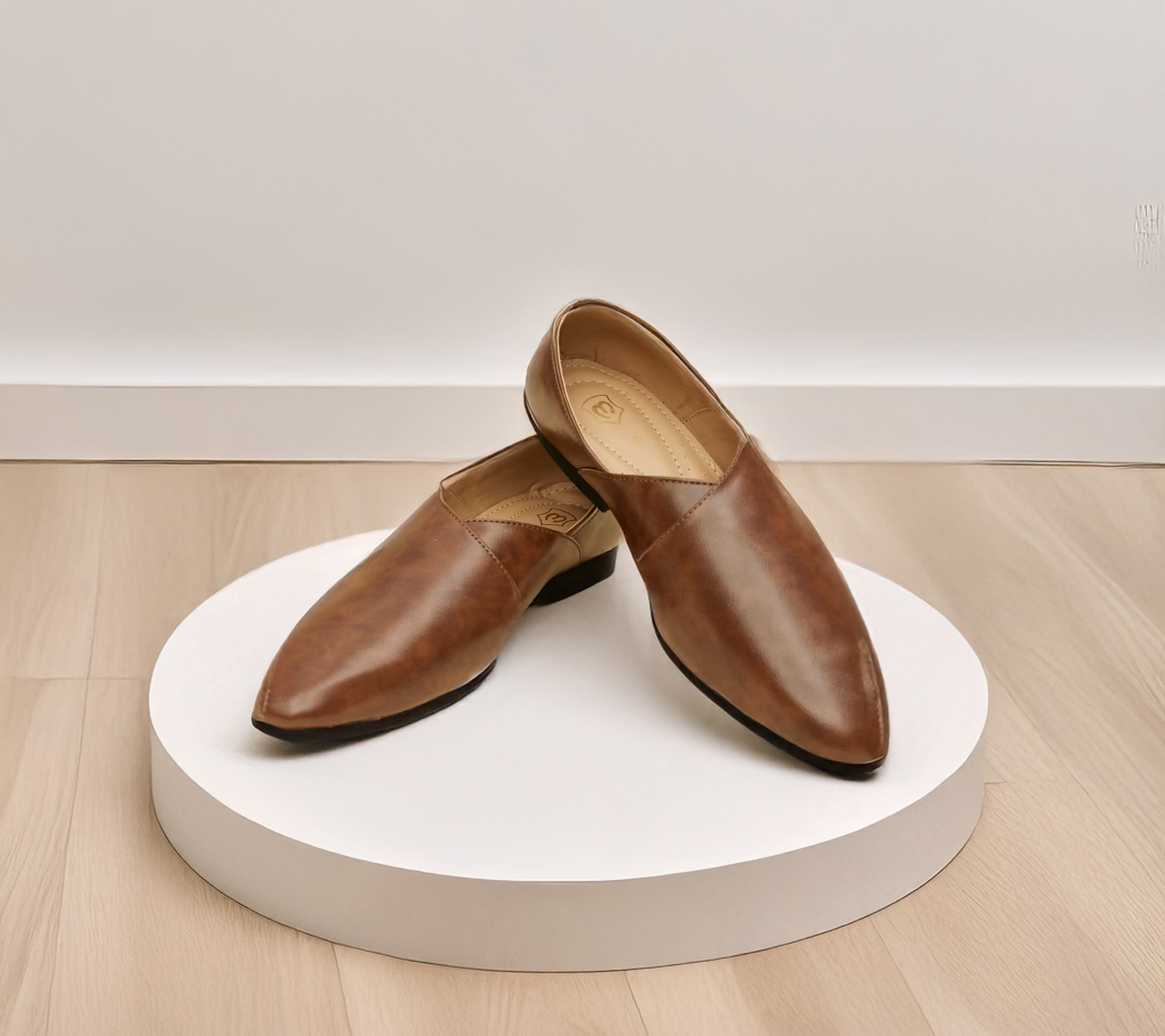 Brown Jutti For Men: The Stylish Groom's Go-To Wedding Footwear