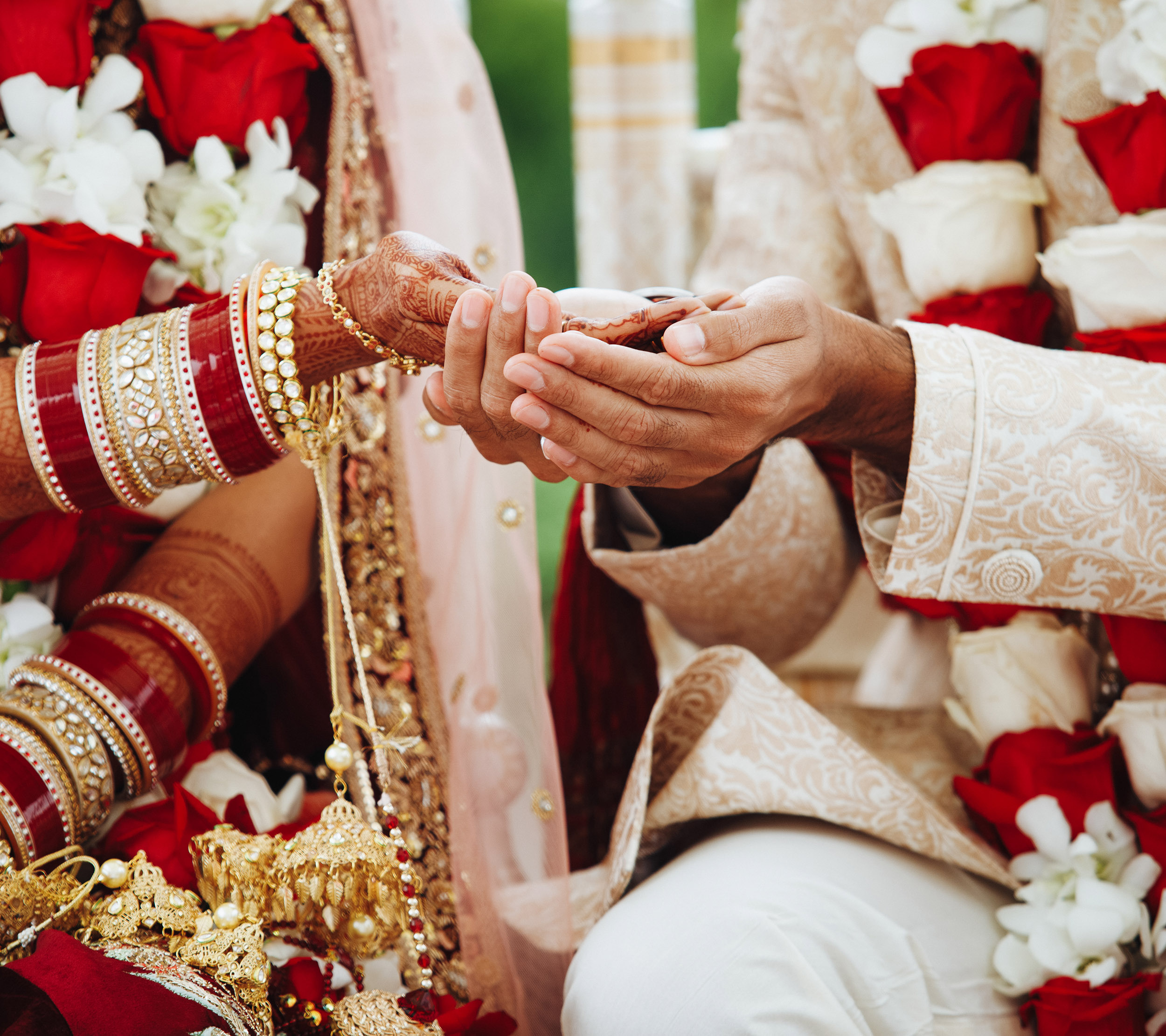 Your Step-by-Step Guide to Preserving Your Precious Wedding Varmala