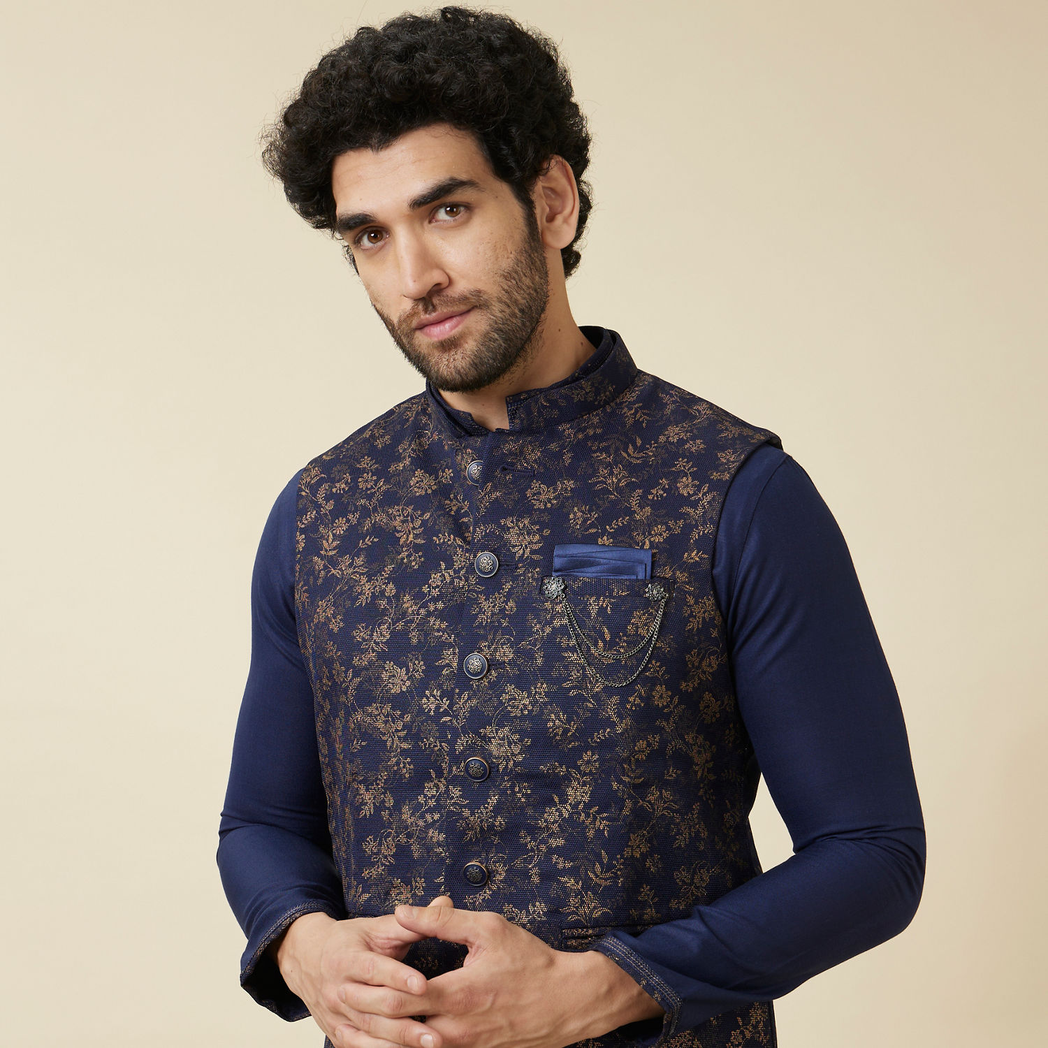 Kurta Pajama For Men | Buy Designer Kurta Pajama Online USA, UK