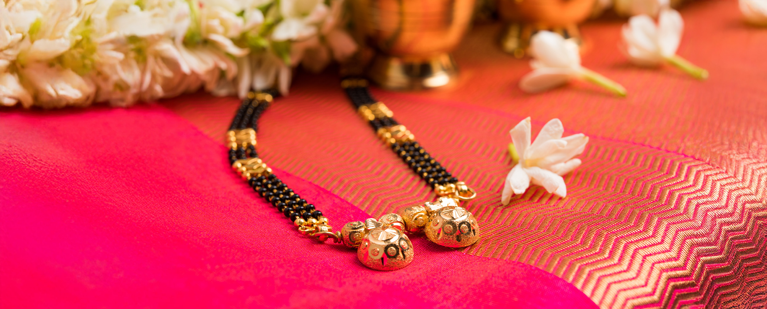 Fancy designer Mangal Sutra for brides Fancy designer Mangal Sutra for brides