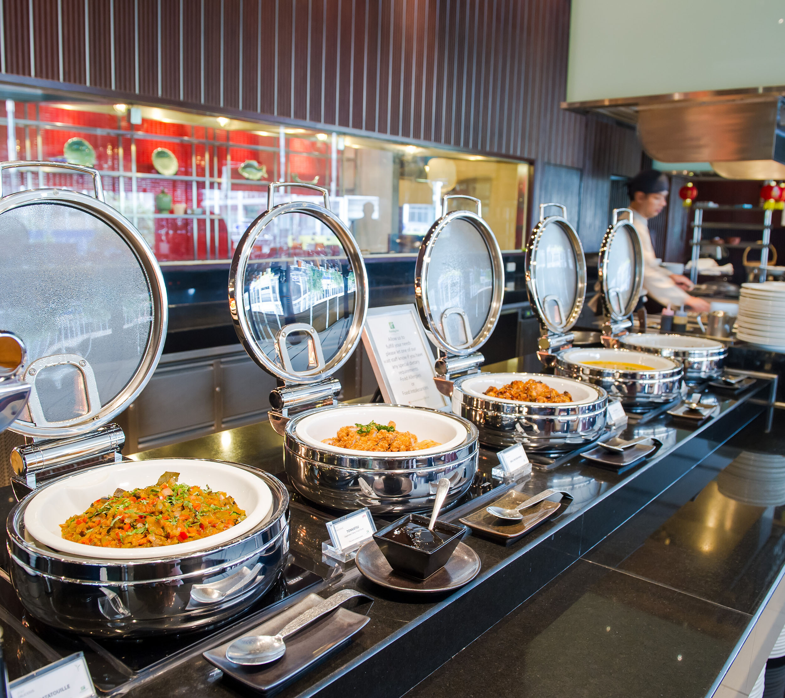 How to Plan a Themed Wedding Reception Menu for Your Big Day
