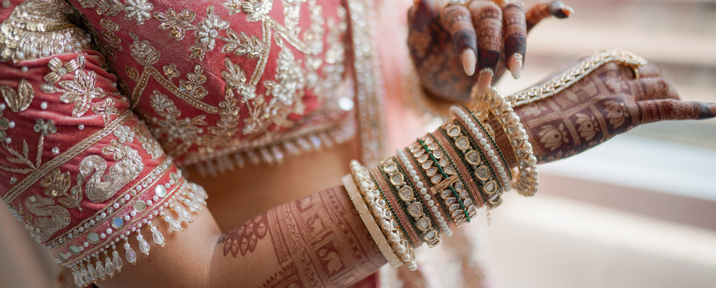 Bride flaunting her beautifull wedding bangles Bride flaunting her beautifull wedding bangles